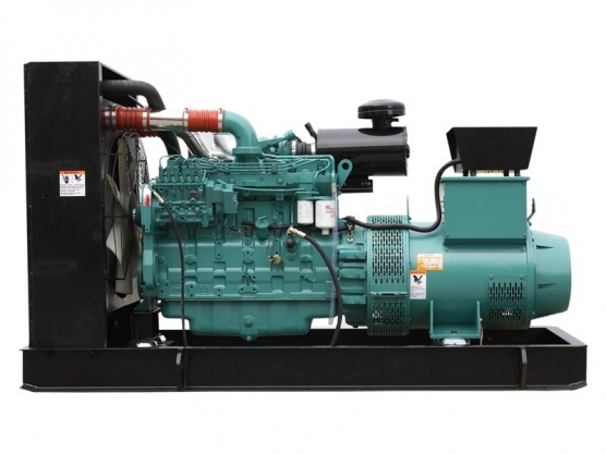 24kw-1800kw Cummins Engine Generator 
